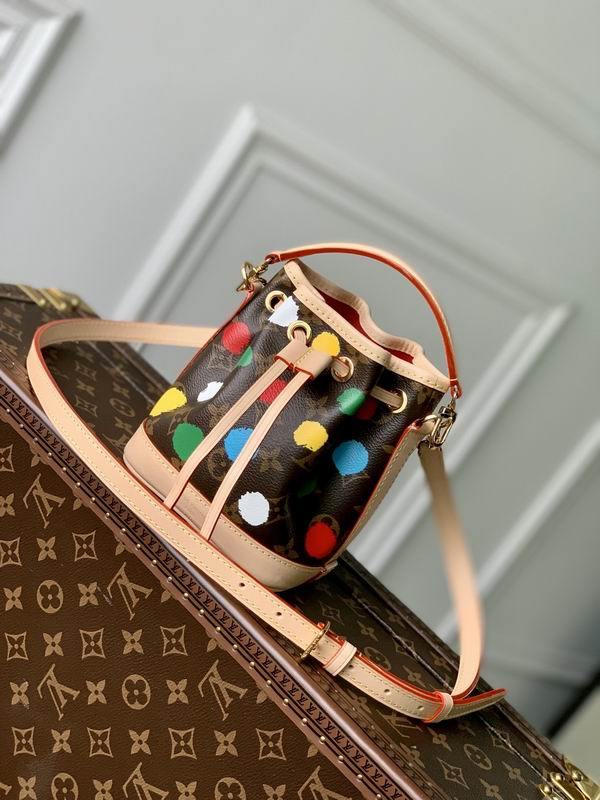 LV Handbags 198